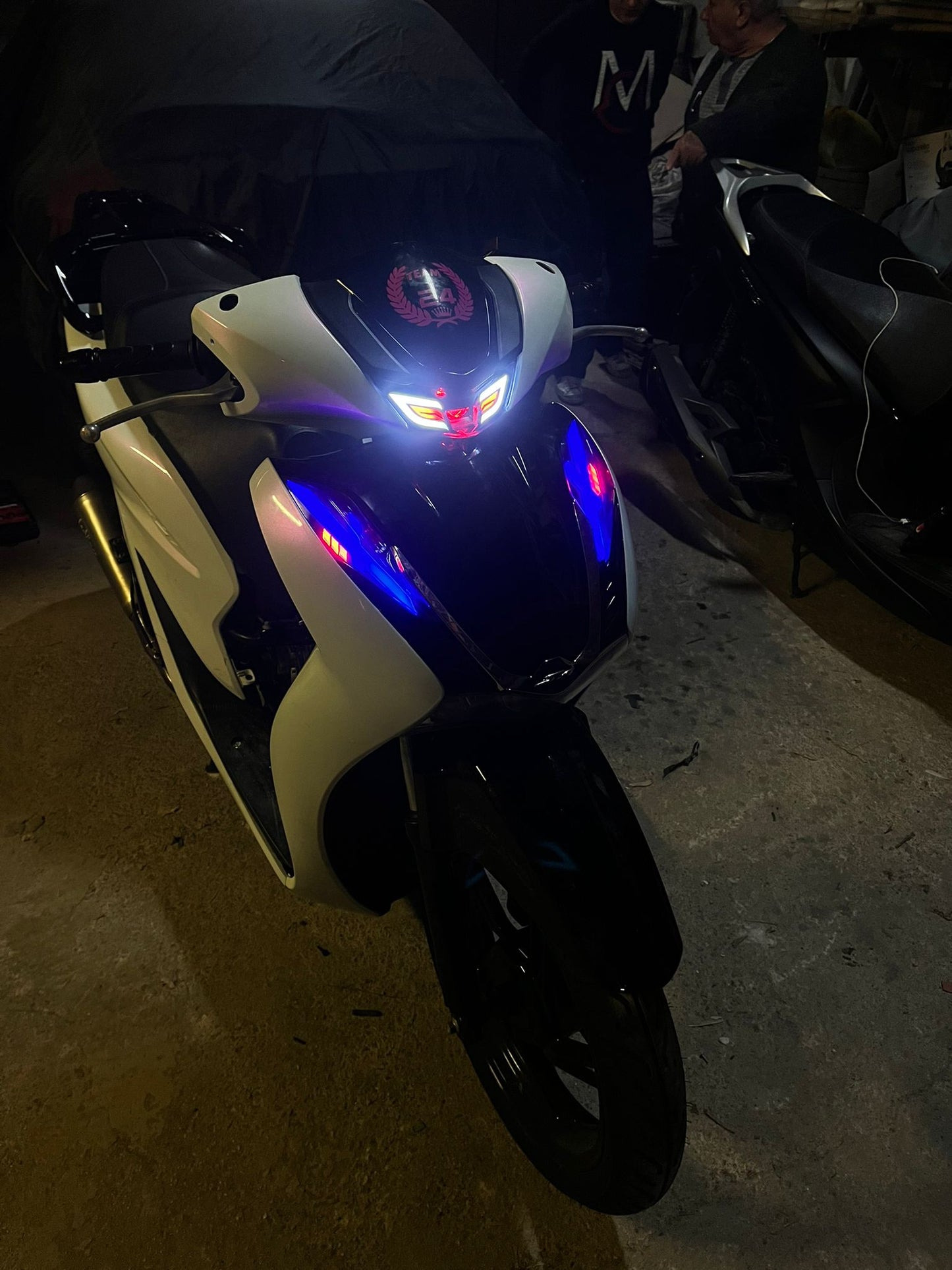 Frecce Honda SH 125/150/350 - 2020/2024 stile Thailandia "X!"