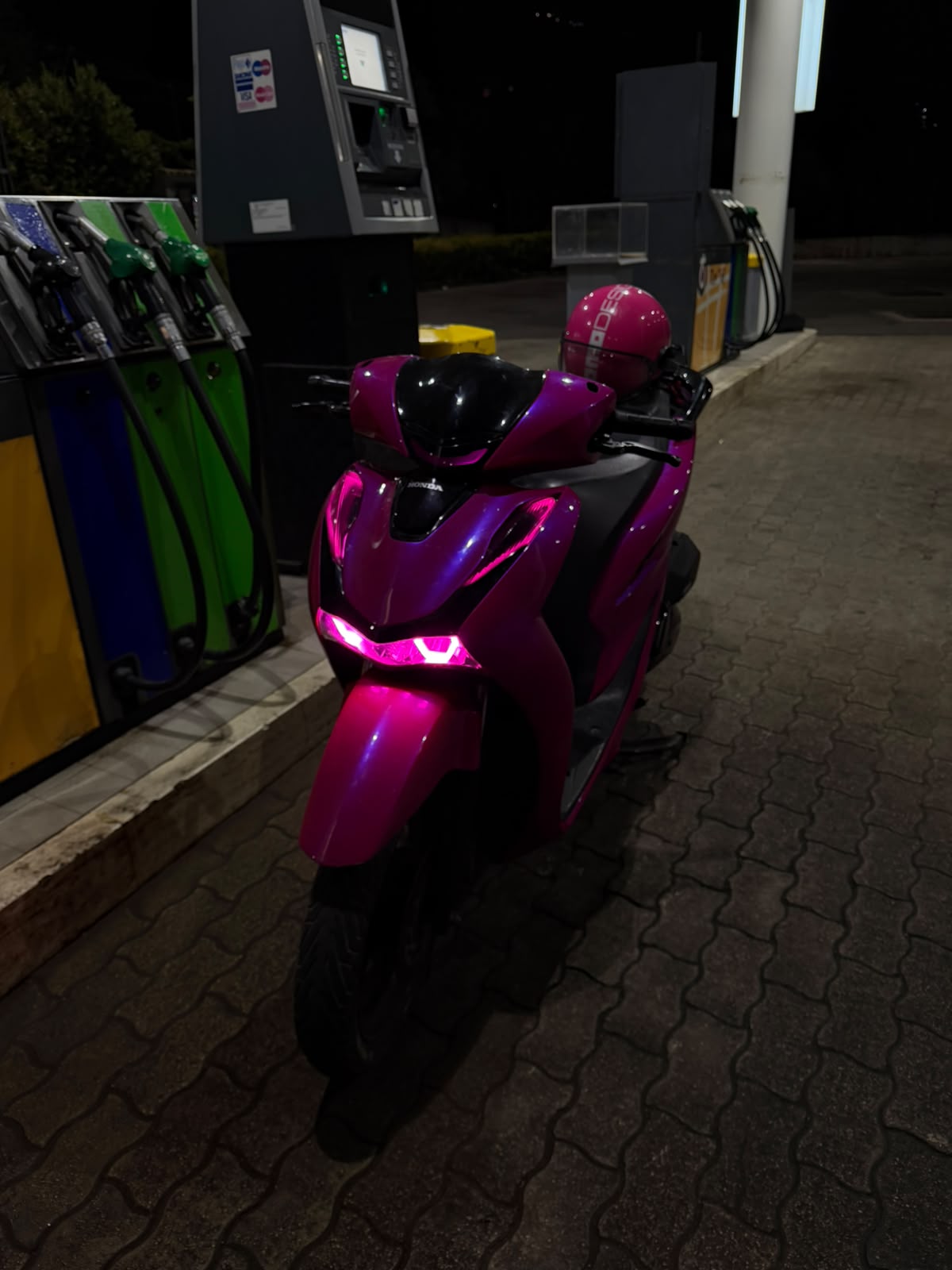Honda SH 125 2023 Pink Edition