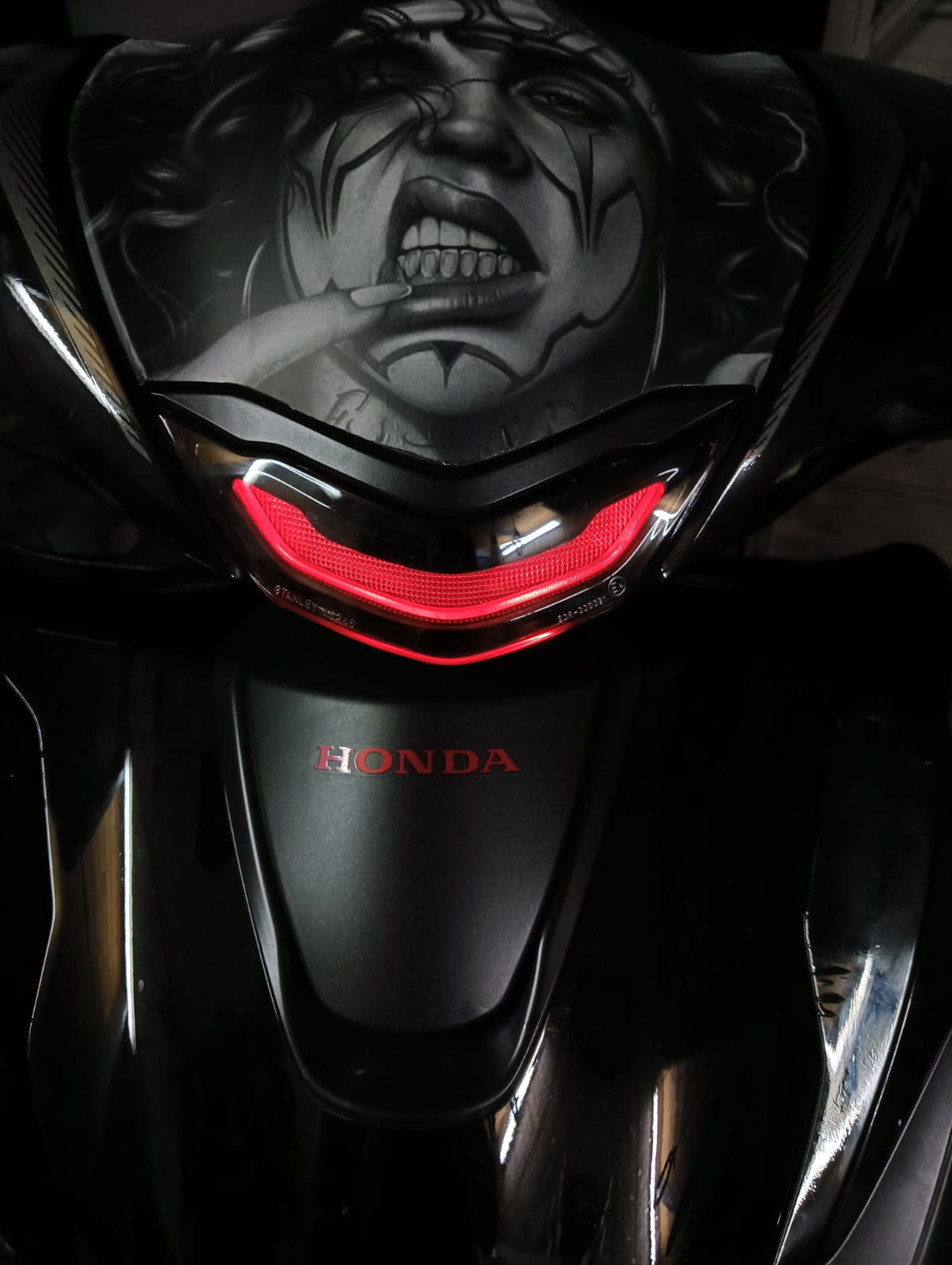 Kit RGB Per Faretto Honda Sh 125/150/350 | dal 2020 al 2024 (descrizione)